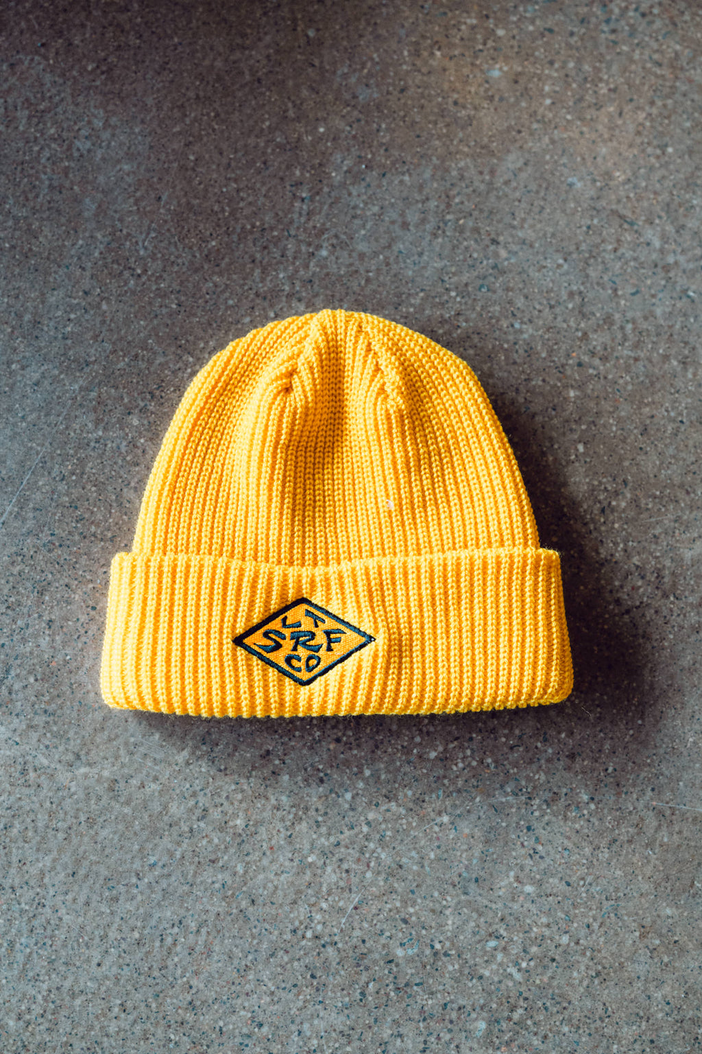 Accent Toque Embroidered Diamond Logo