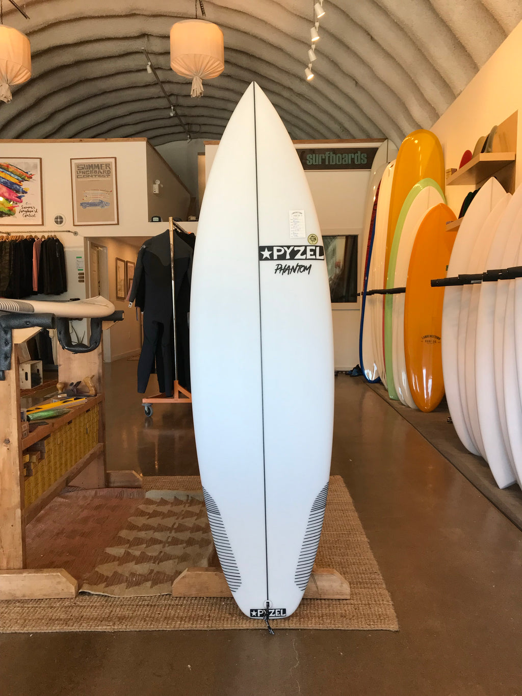 Pyzel - Phantom 5’8" x 19.13" x 2.38" 27.3L