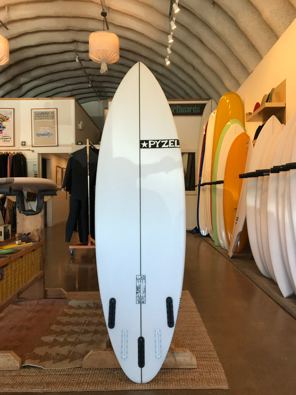Pyzel - Ghost 5’10" x 19" x 2.44" 27.2 L